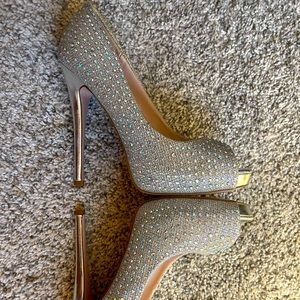 Brand: De Blossom Collection/ USED HEELS